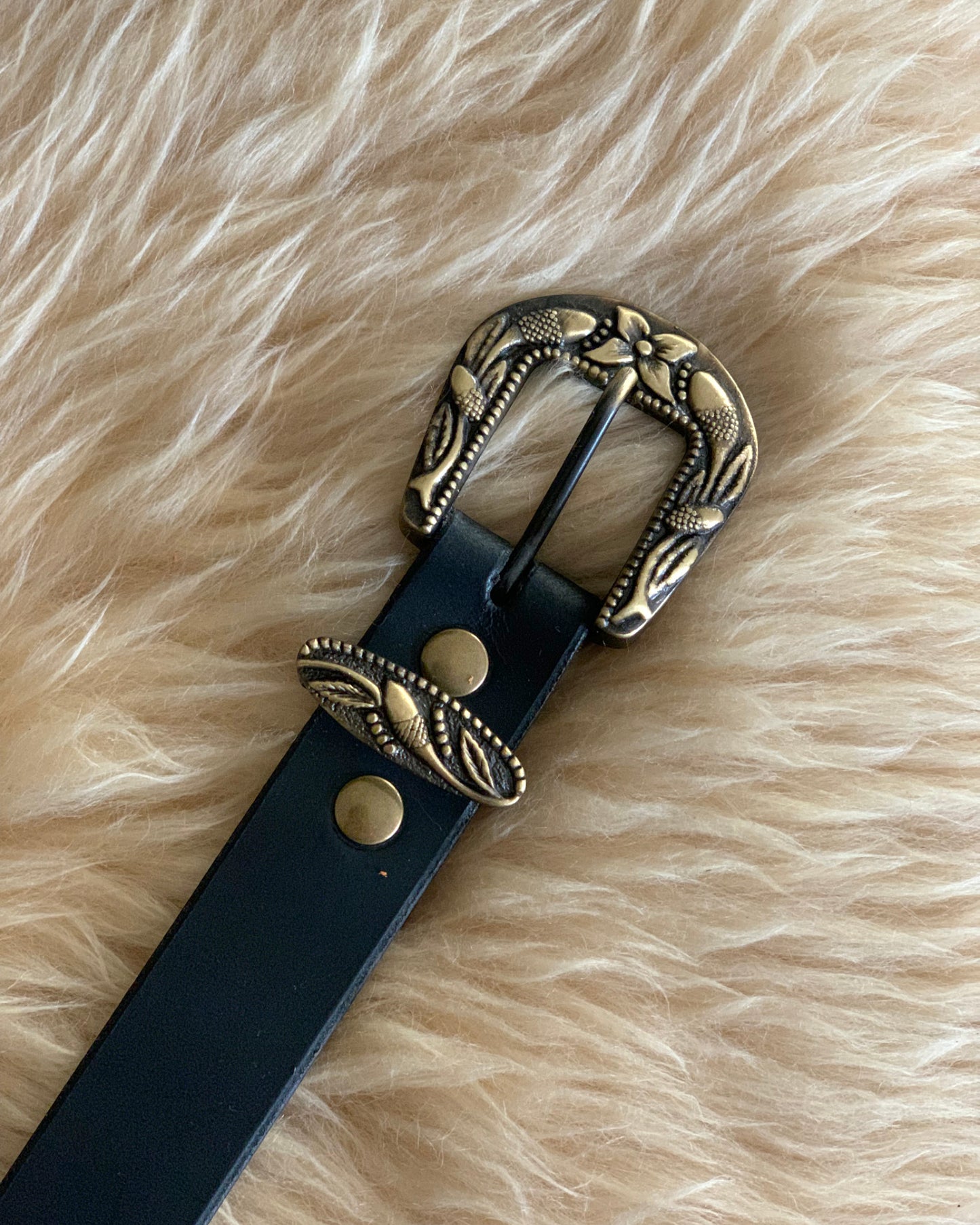 Vine Buckle on Handmade Leather Belt